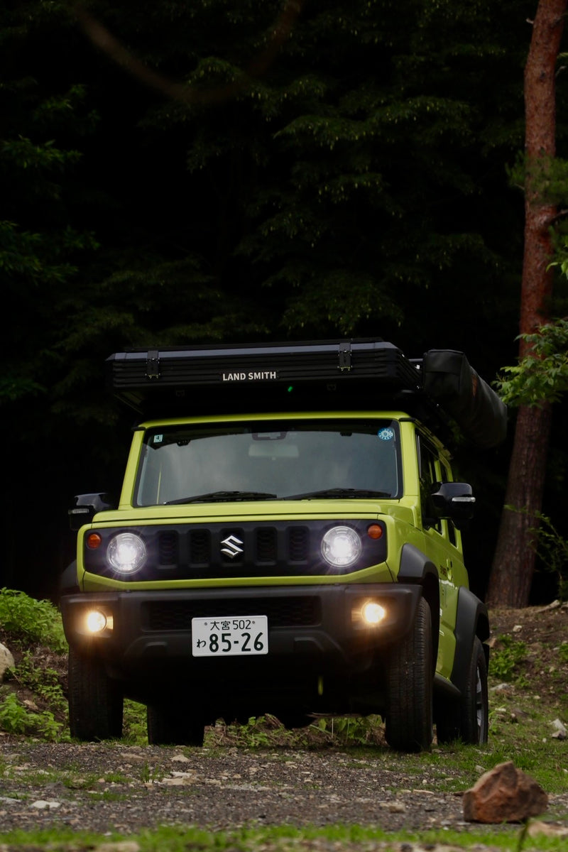 Suzuki Jimny Sierra (yellow)